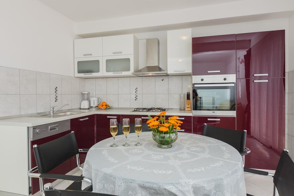 Apartment Anna Kastela Exterior photo