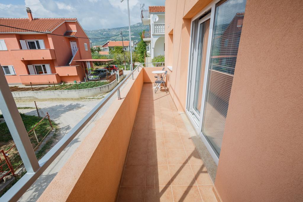 Apartment Anna Kastela Exterior photo